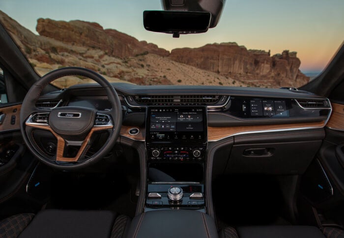 Jeep Grand Cherokee Interior: Dimensions, Pictures & More!