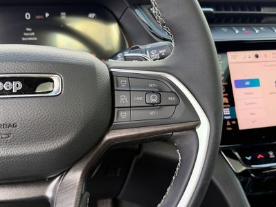 2026 Jeep Grand Cherokee Laredo Altitude