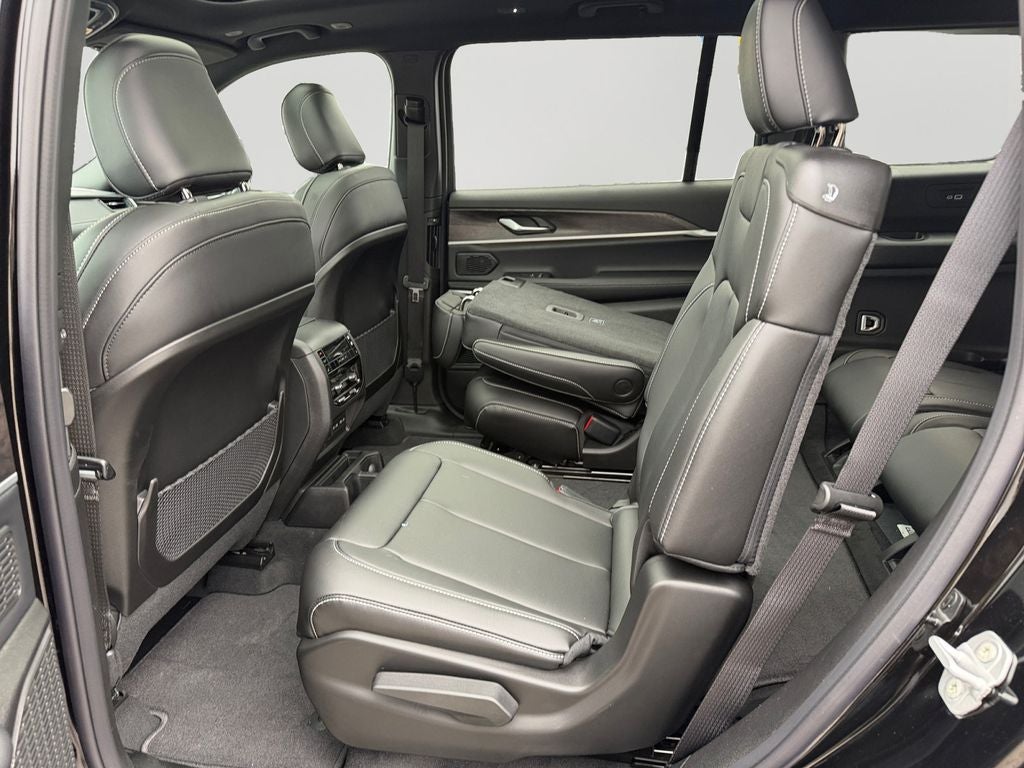 2026 Jeep Grand Cherokee L Limited Altitude