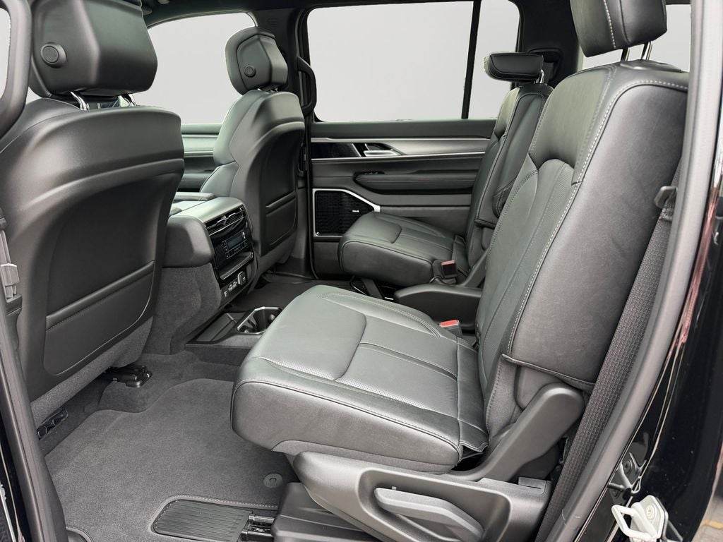 2026 Jeep Grand Wagoneer Limited Altitude