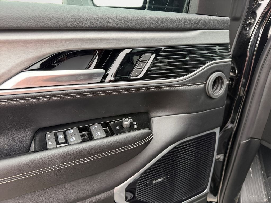 2026 Jeep Grand Wagoneer Limited Altitude