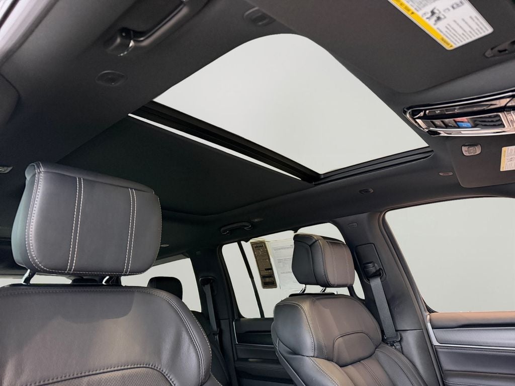 2026 Jeep Grand Wagoneer Summit Obsidian