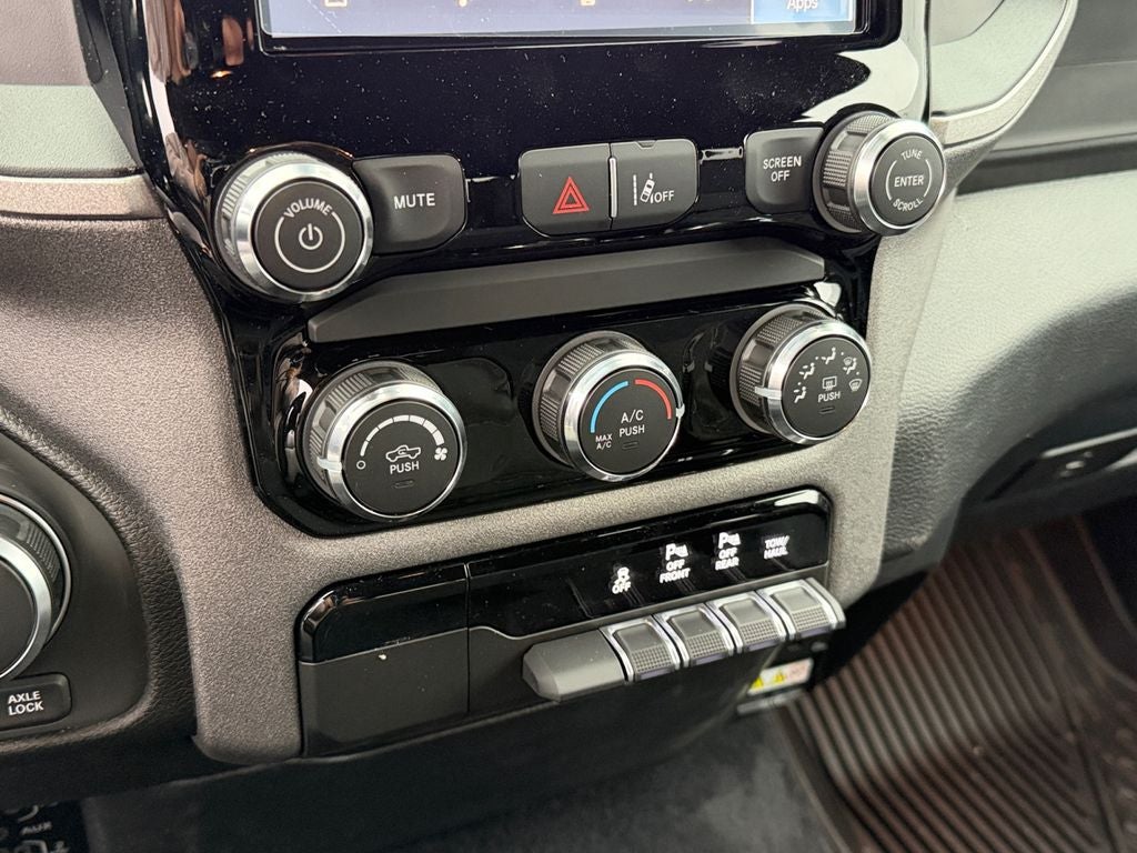 2026 RAM 1500 Warlock