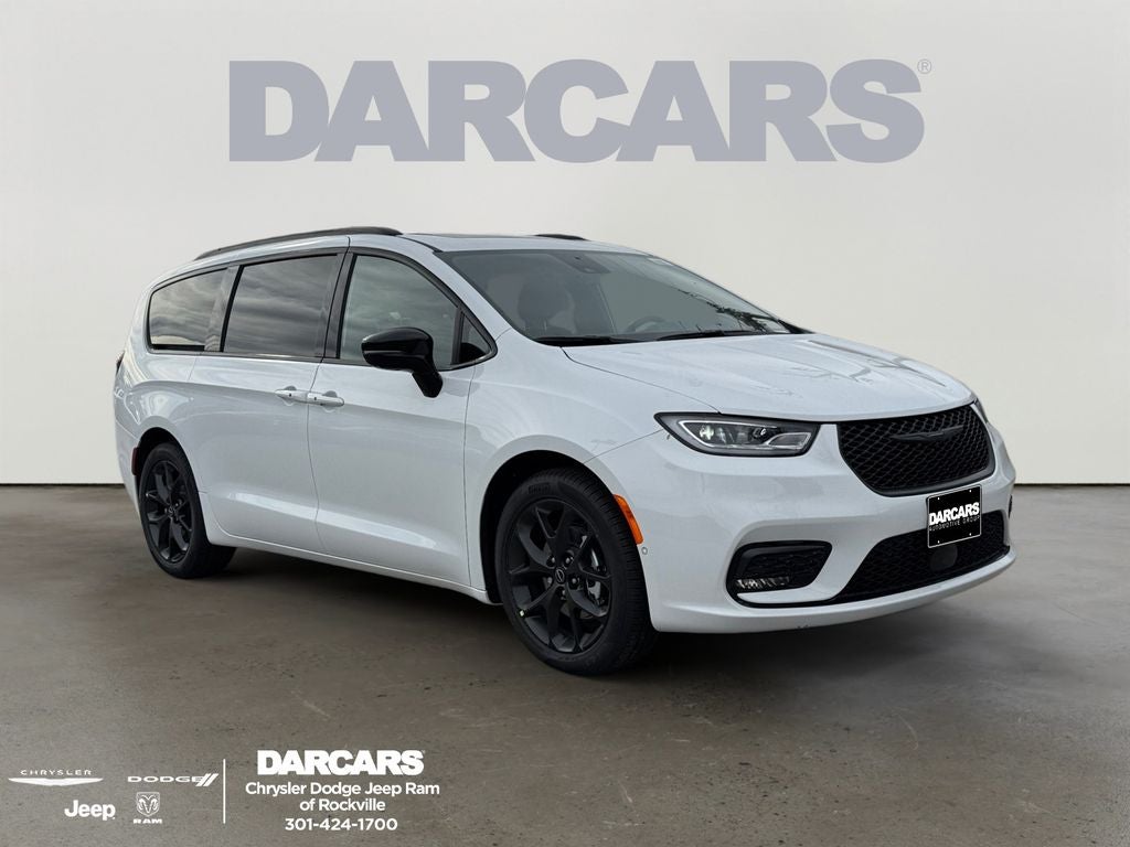 2026 Chrysler Pacifica