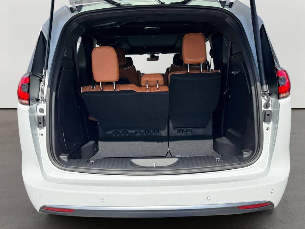 2026 Chrysler Pacifica Pinnacle