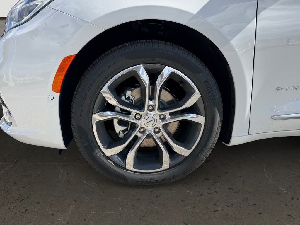 2026 Chrysler Pacifica Pinnacle