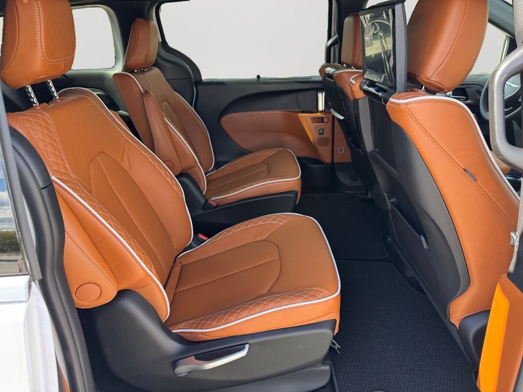2026 Chrysler Pacifica Pinnacle