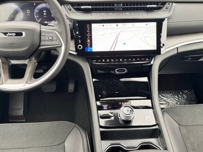 2026 Jeep Grand Cherokee L Laredo