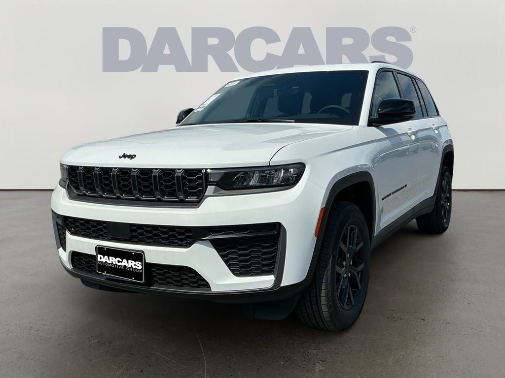 2026 Jeep Grand Cherokee Laredo