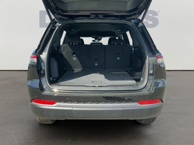 2026 Jeep Grand Cherokee Altitude