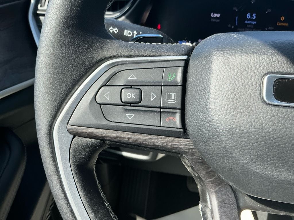 2026 Jeep Grand Cherokee Altitude