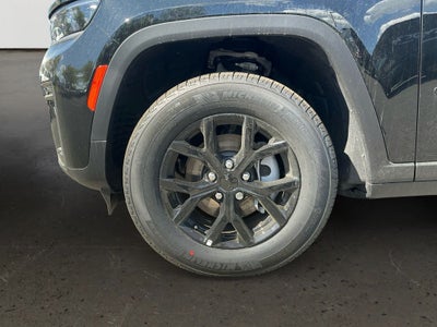2026 Jeep Grand Cherokee Altitude