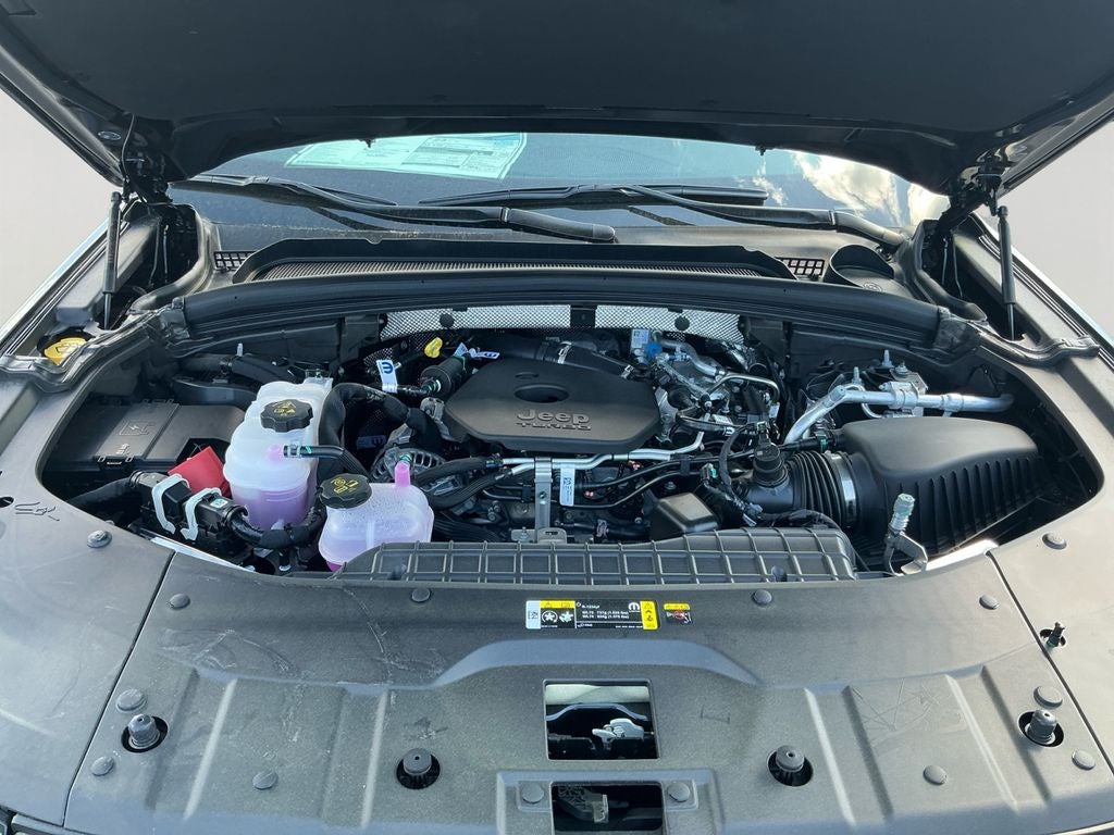 2026 Jeep Grand Cherokee Altitude