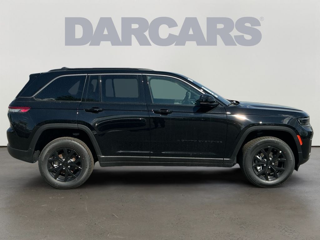 2026 Jeep Grand Cherokee Altitude