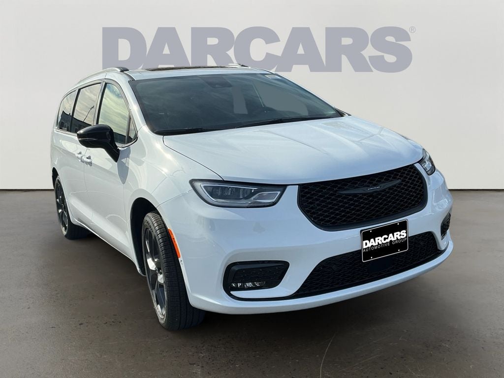 2026 Chrysler Pacifica