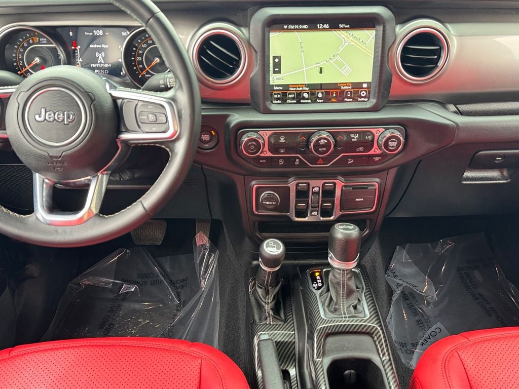 2020 Jeep Wrangler Unlimited Sahara 3.6L V6, GPS Navigation,