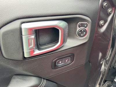 2020 Jeep Wrangler Unlimited Sahara 3.6L V6, GPS Navigation,