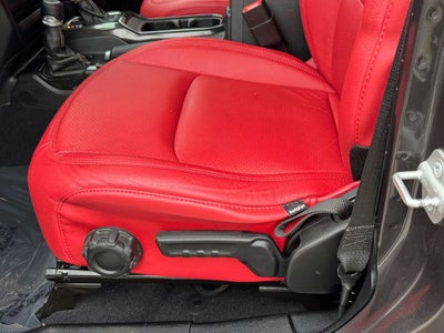 2020 Jeep Wrangler Unlimited Sahara 3.6L V6, GPS Navigation,