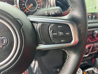 2020 Jeep Wrangler Unlimited Sahara 3.6L V6, GPS Navigation,