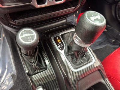 2020 Jeep Wrangler Unlimited Sahara 3.6L V6, GPS Navigation,