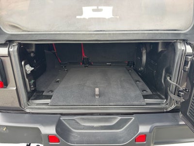 2020 Jeep Wrangler Unlimited Sahara 3.6L V6, GPS Navigation,