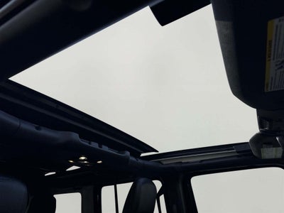 2022 Jeep Wrangler Unlimited Sahara High Altitude 4xe Sky One–Touch® Power–Top