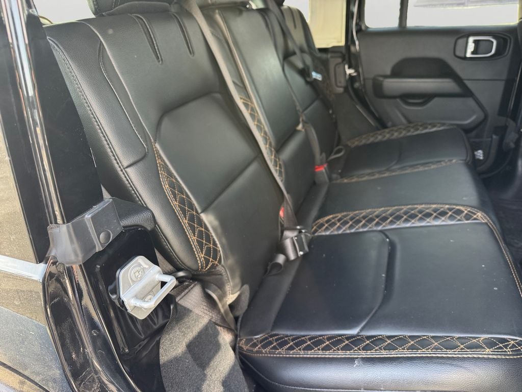 2022 Jeep Wrangler Unlimited Sahara High Altitude 4xe Sky One–Touch® Power–Top