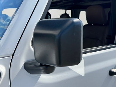 2023 Jeep Wrangler Sahara 4xe Leather seats