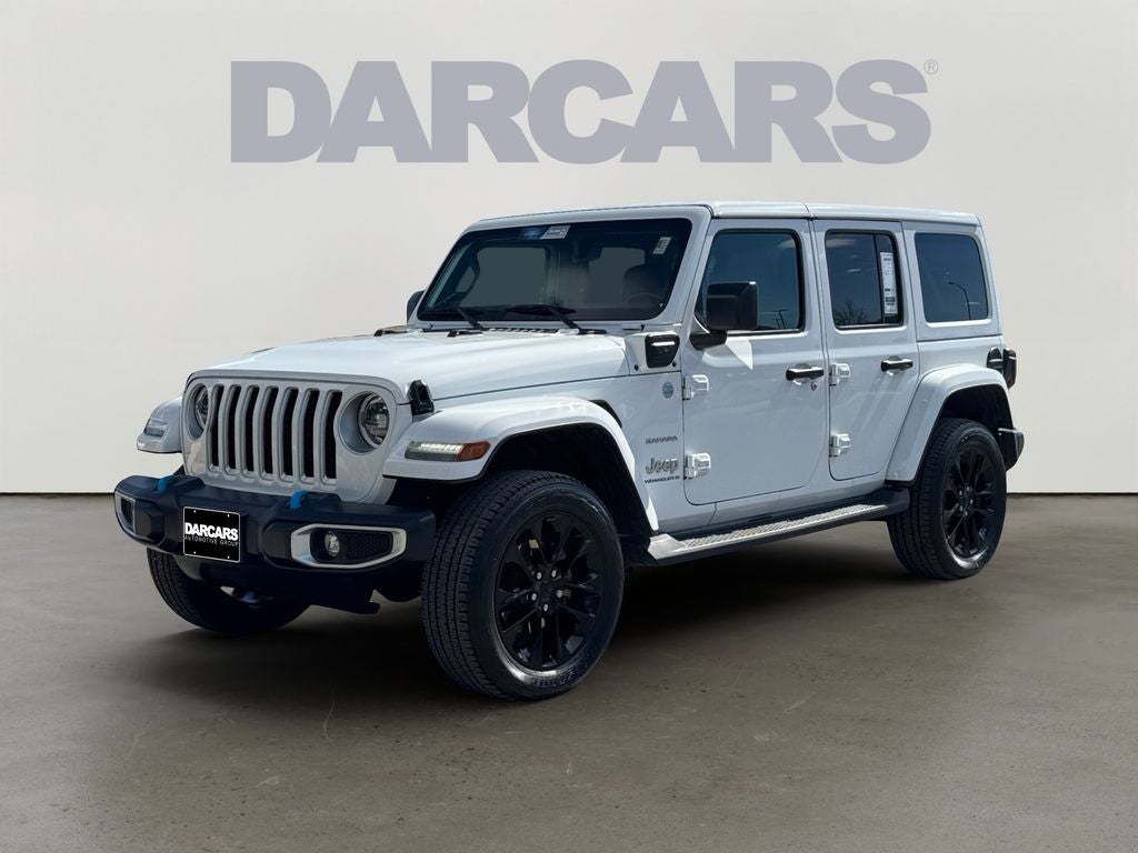 2023 Jeep Wrangler Sahara 4xe Leather seats