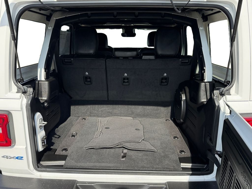 2023 Jeep Wrangler Sahara 4xe Sky One–Touch® Power–Top