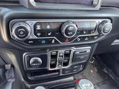 2023 Jeep Wrangler Sahara 4xe Sky One–Touch® Power–Top