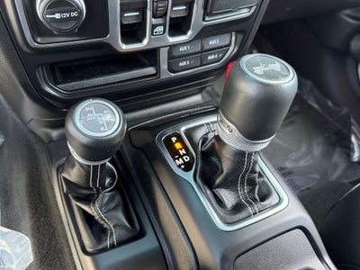 2023 Jeep Wrangler Sahara 4xe Sky One–Touch® Power–Top