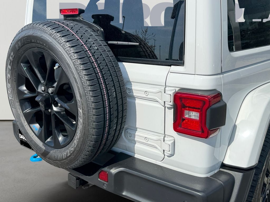 2023 Jeep Wrangler Sahara 4xe Sky One–Touch® Power–Top