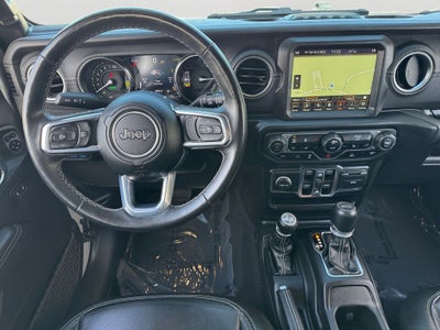 2023 Jeep Wrangler Sahara 4xe Sky One–Touch® Power–Top