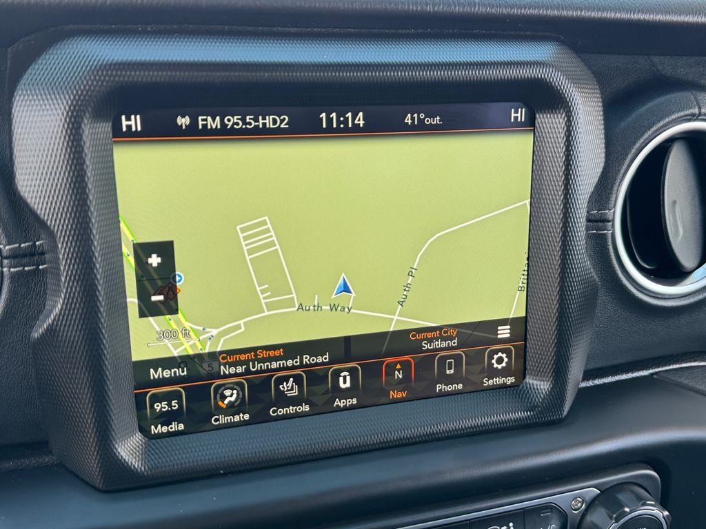 2023 Jeep Wrangler Sahara 4xe Sky One–Touch® Power–Top