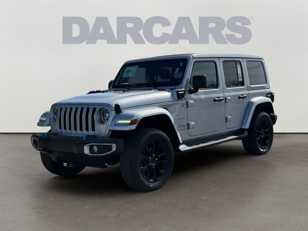 2023 Jeep Wrangler Sahara 4xe Sky One–Touch® Power–Top