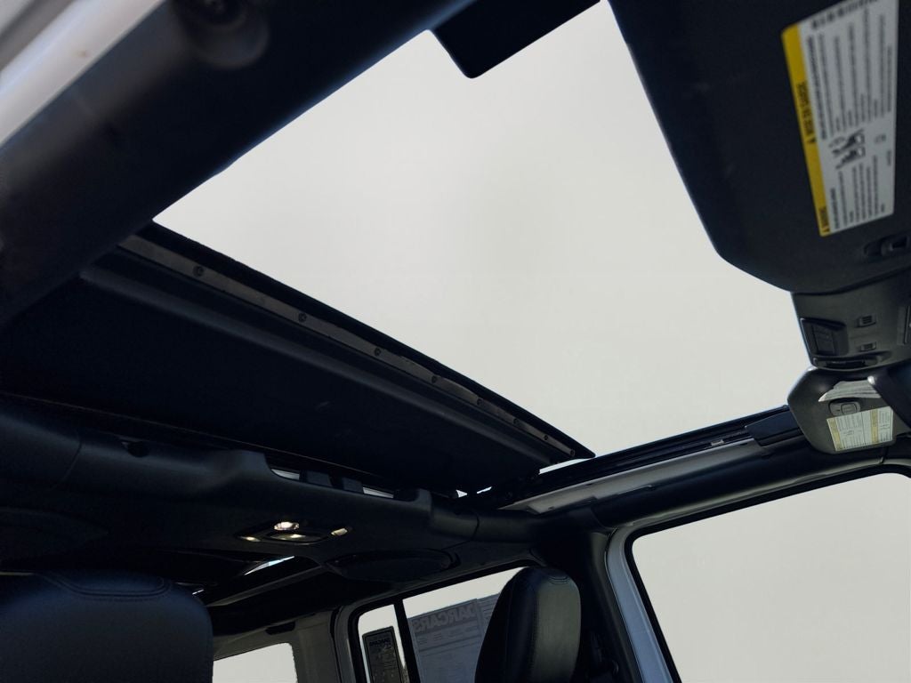 2023 Jeep Wrangler Rubicon 4xe Sky One–Touch® Power–To