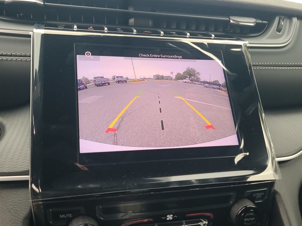 2025 Jeep Grand Cherokee Laredo X