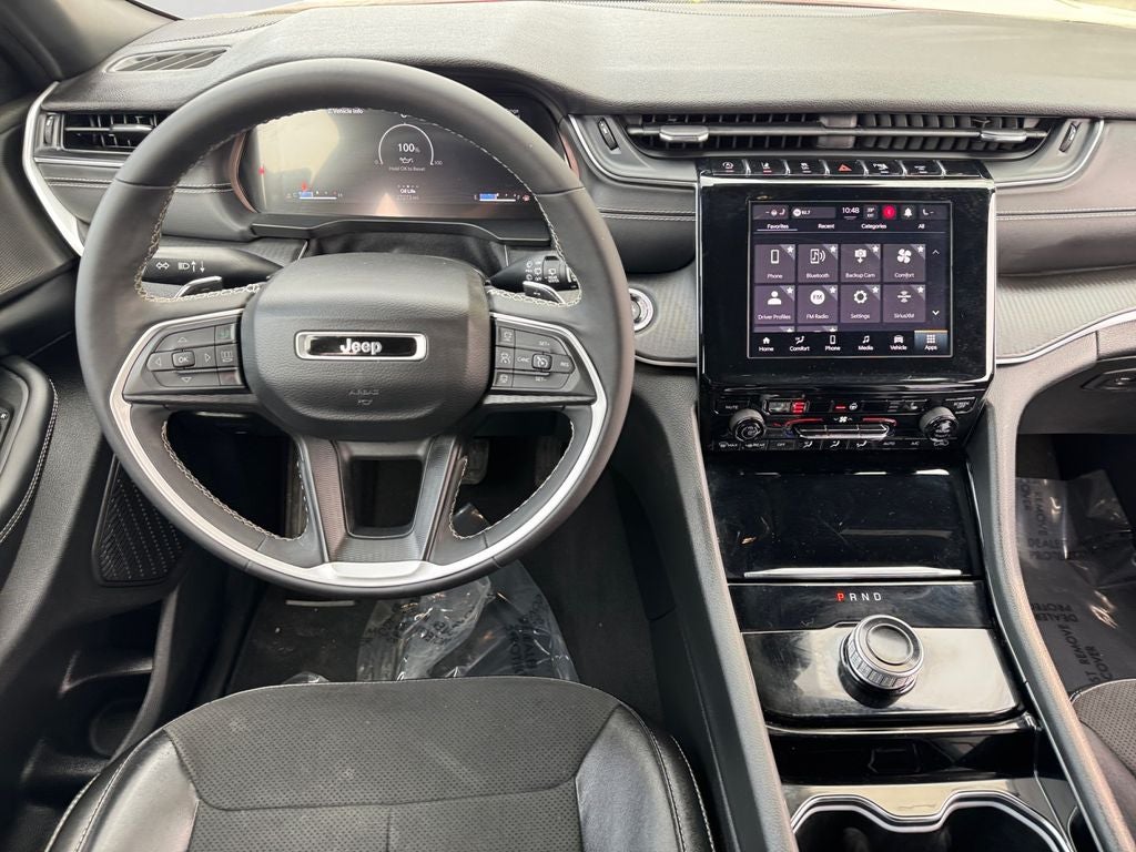 2023 Jeep Grand Cherokee Altitude Sunroof ,Capri Leatherette