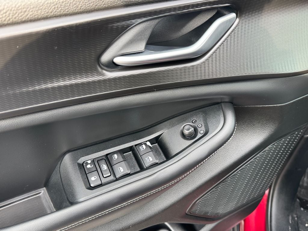 2023 Jeep Grand Cherokee Altitude Sunroof ,Capri Leatherette