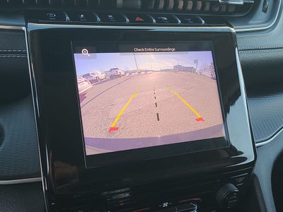 2023 Jeep Grand Cherokee L Laredo Sunroof