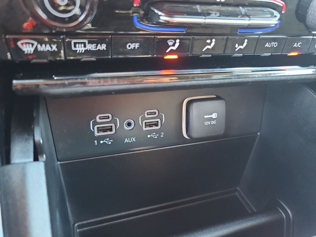 2023 Jeep Grand Cherokee L Laredo Sunroof