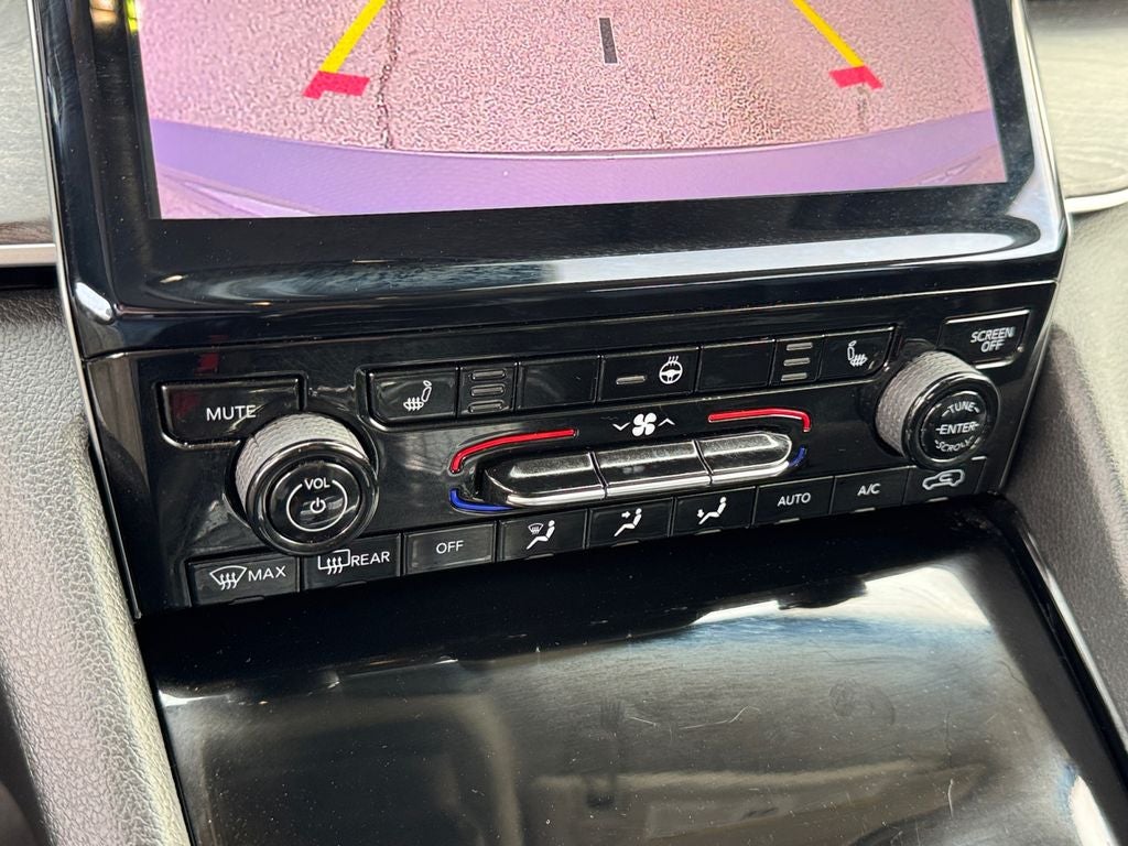 2023 Jeep Grand Cherokee L Limited Dual–Pane Panoramic Sunroof