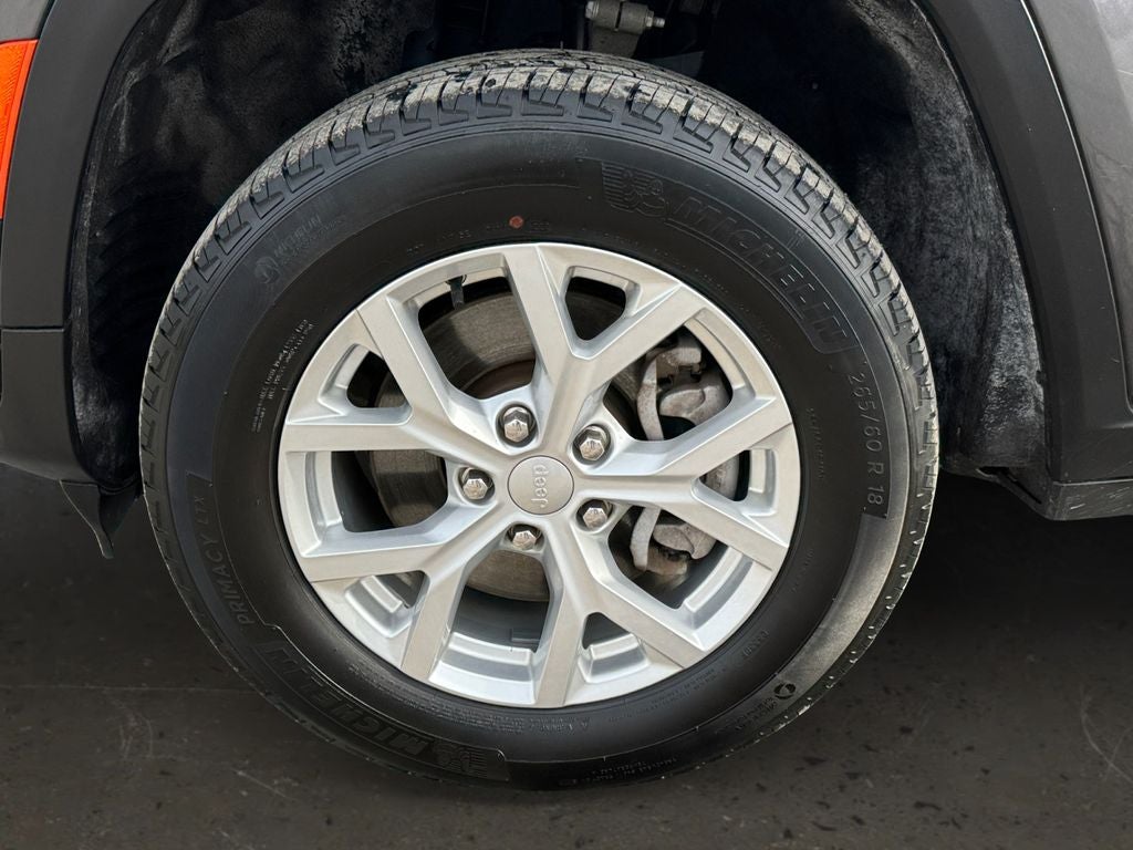 2023 Jeep Grand Cherokee L Limited Dual–Pane Panoramic Sunroof