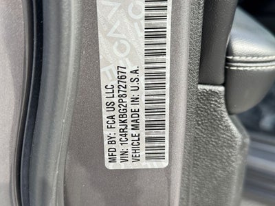 2023 Jeep Grand Cherokee L Limited Dual–Pane Panoramic Sunroof