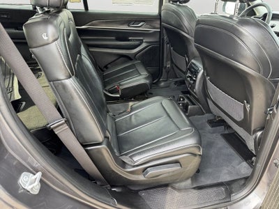 2023 Jeep Grand Cherokee L Limited Dual–Pane Panoramic Sunroof