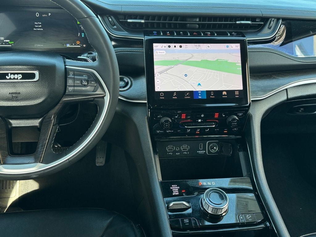 2022 Jeep Grand Cherokee 4xe Dual–Pane Panoramic Sunroof