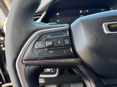 2022 Jeep Grand Cherokee 4xe Dual–Pane Panoramic Sunroof