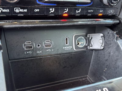 2022 Jeep Grand Cherokee 4xe Dual–Pane Panoramic Sunroof