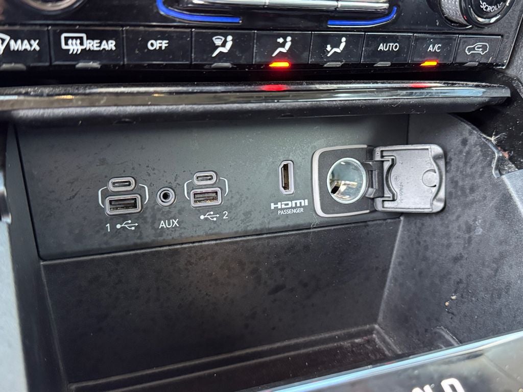 2022 Jeep Grand Cherokee 4xe Dual–Pane Panoramic Sunroof